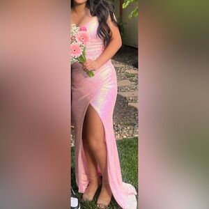 Elegant Pink prom dress